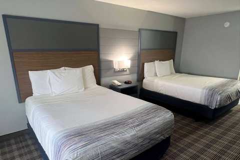 AmericInn by Wyndham Viroqua — photo 2