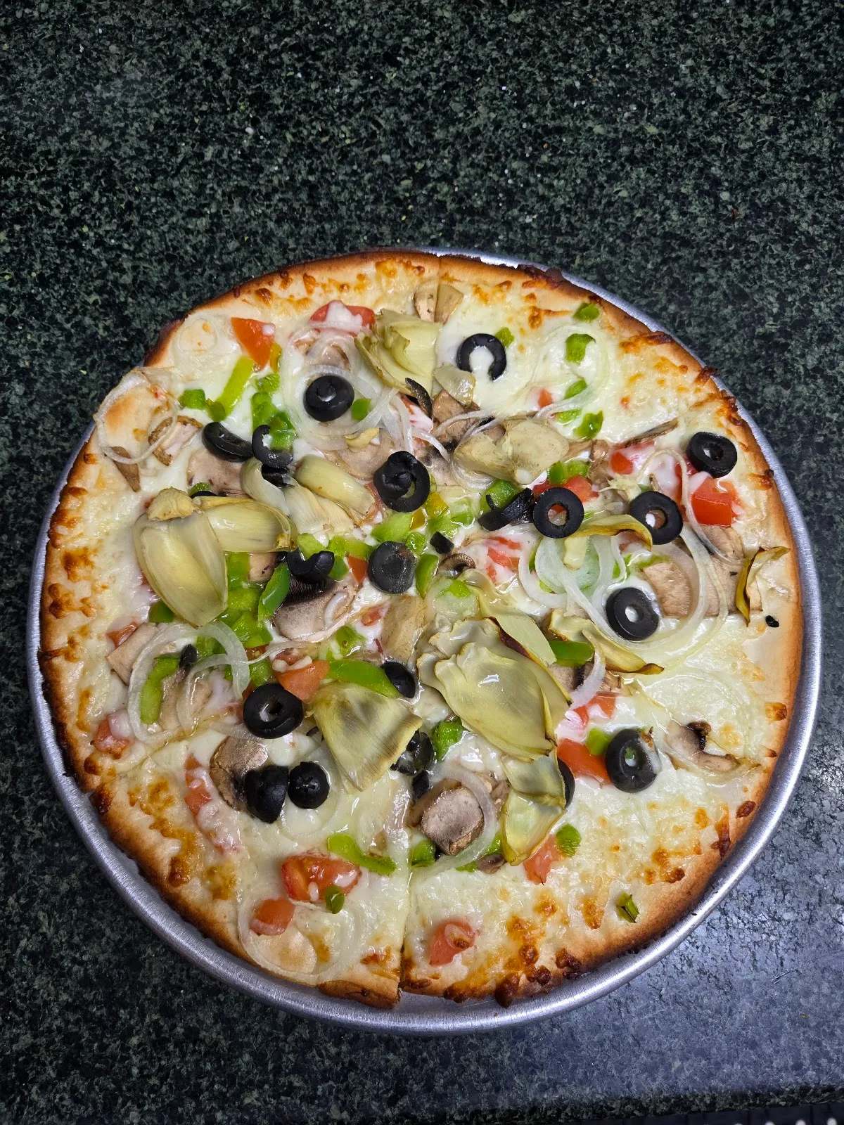 Monty's Pizzeria — photo 2