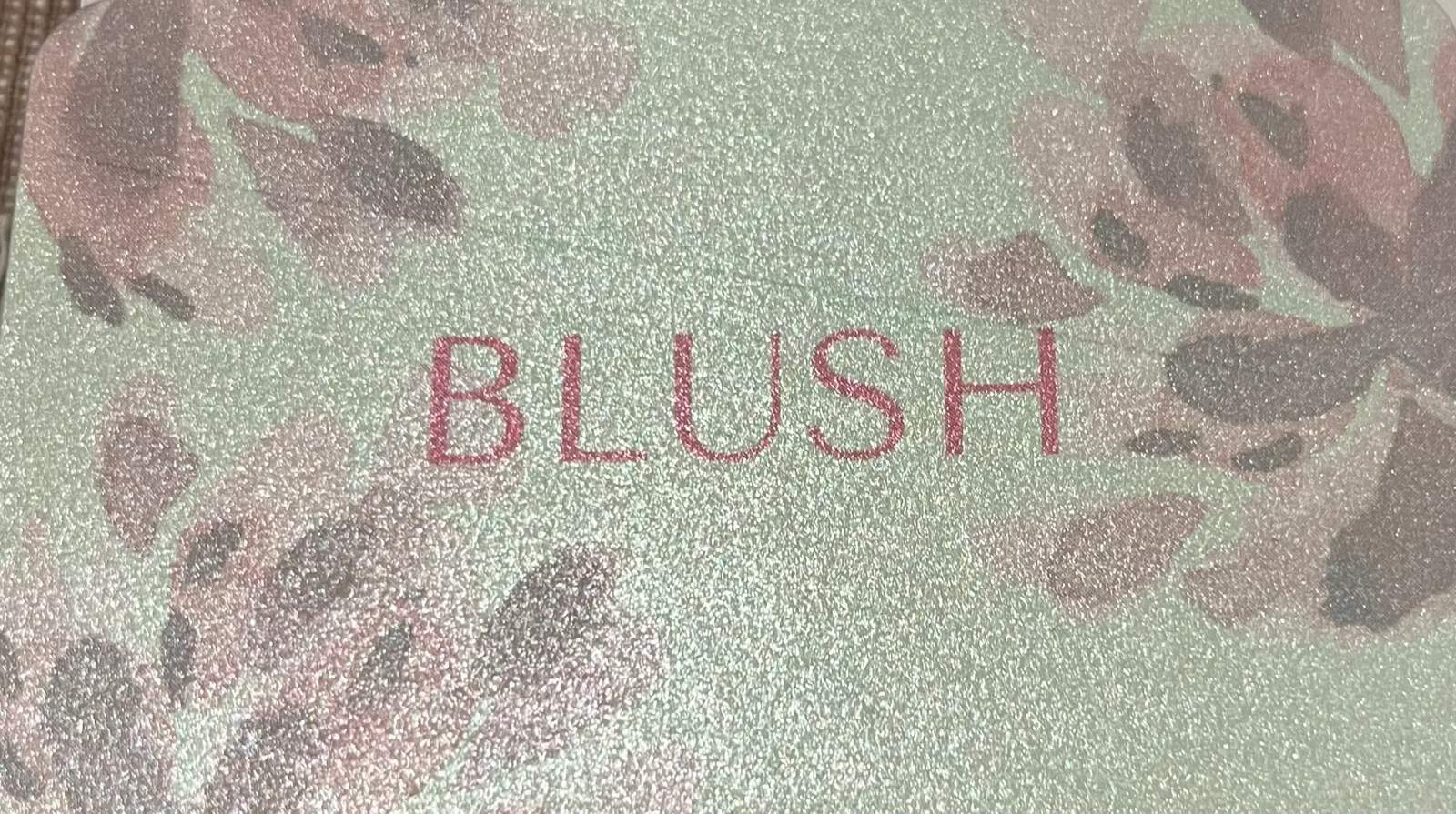 Blush — photo 3