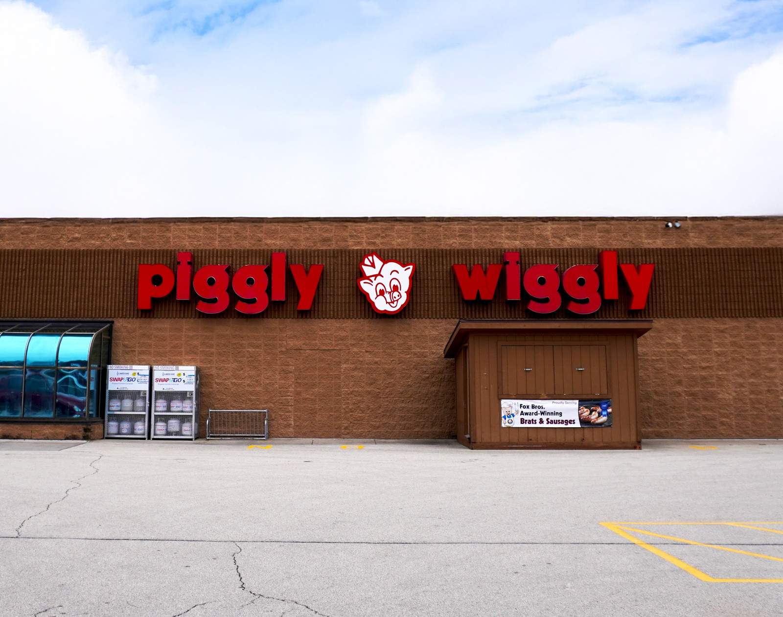 Fox Bros. Piggly Wiggly Jackson — photo 1