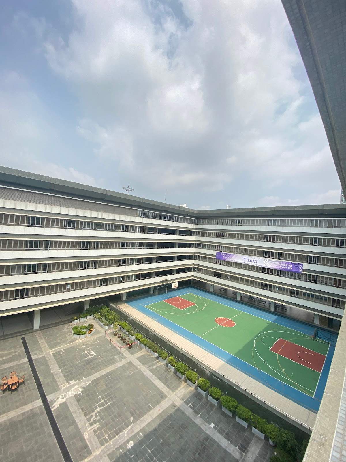 La Salle College — photo 3