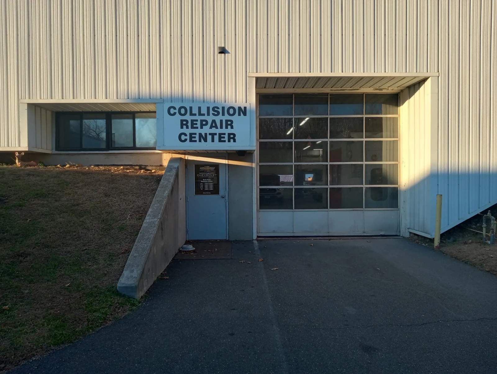 Collision Center - Wow Woodbury Chevrolet — photo 1