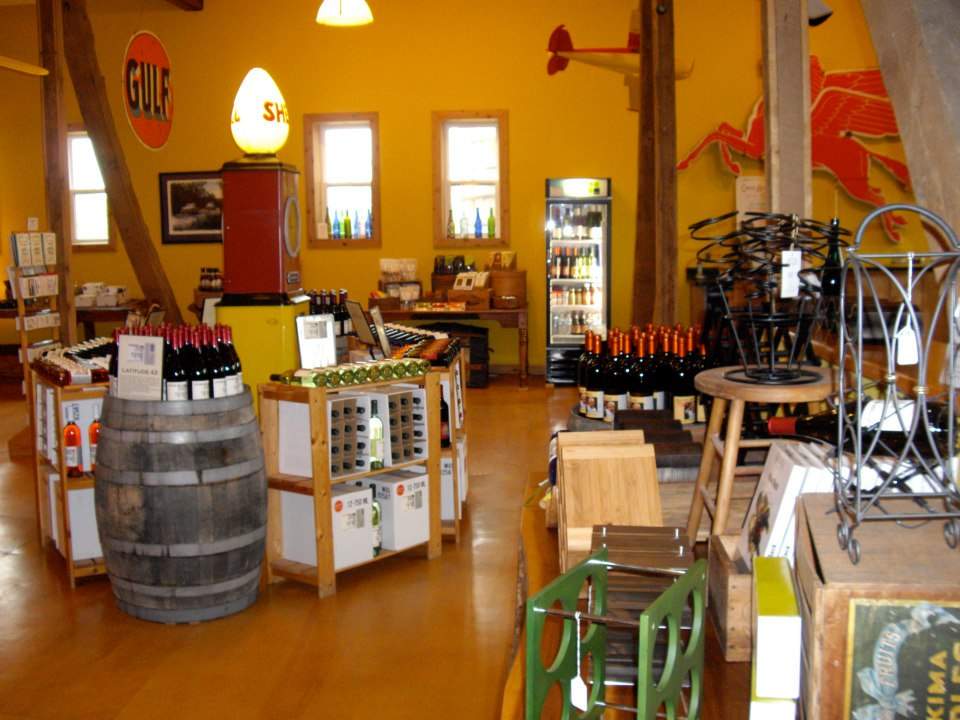 Botham Vineyards & Winery — photo 2