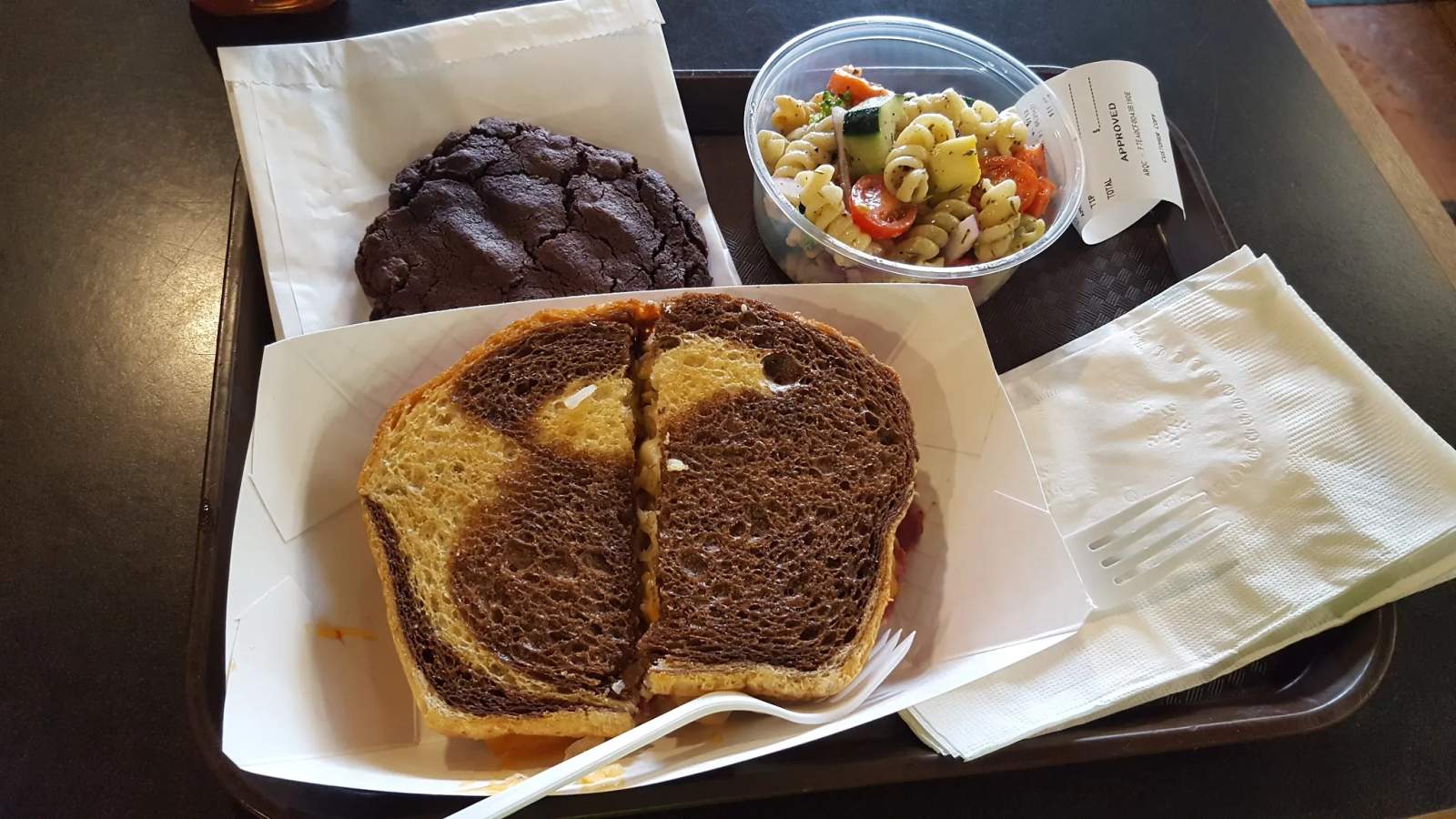 Ella's Dela Delicatessen — photo 2