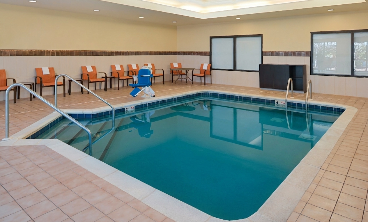 Country Inn & Suites by Radisson, Brown Deer - Milwaukee North — photo 3