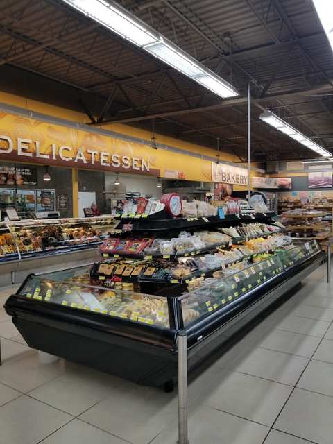 Fox Bros. Piggly Wiggly - Hartford — photo 5