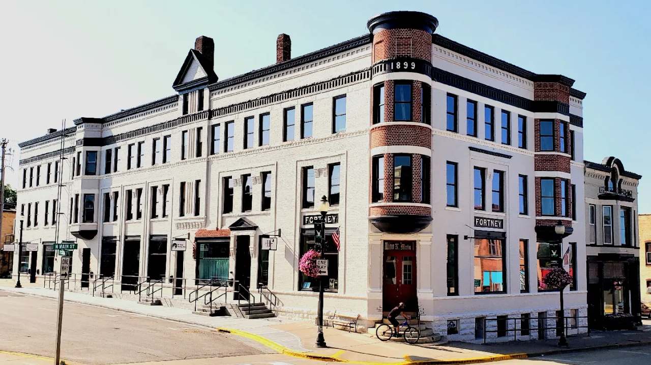 Hotel Fortney — photo 1
