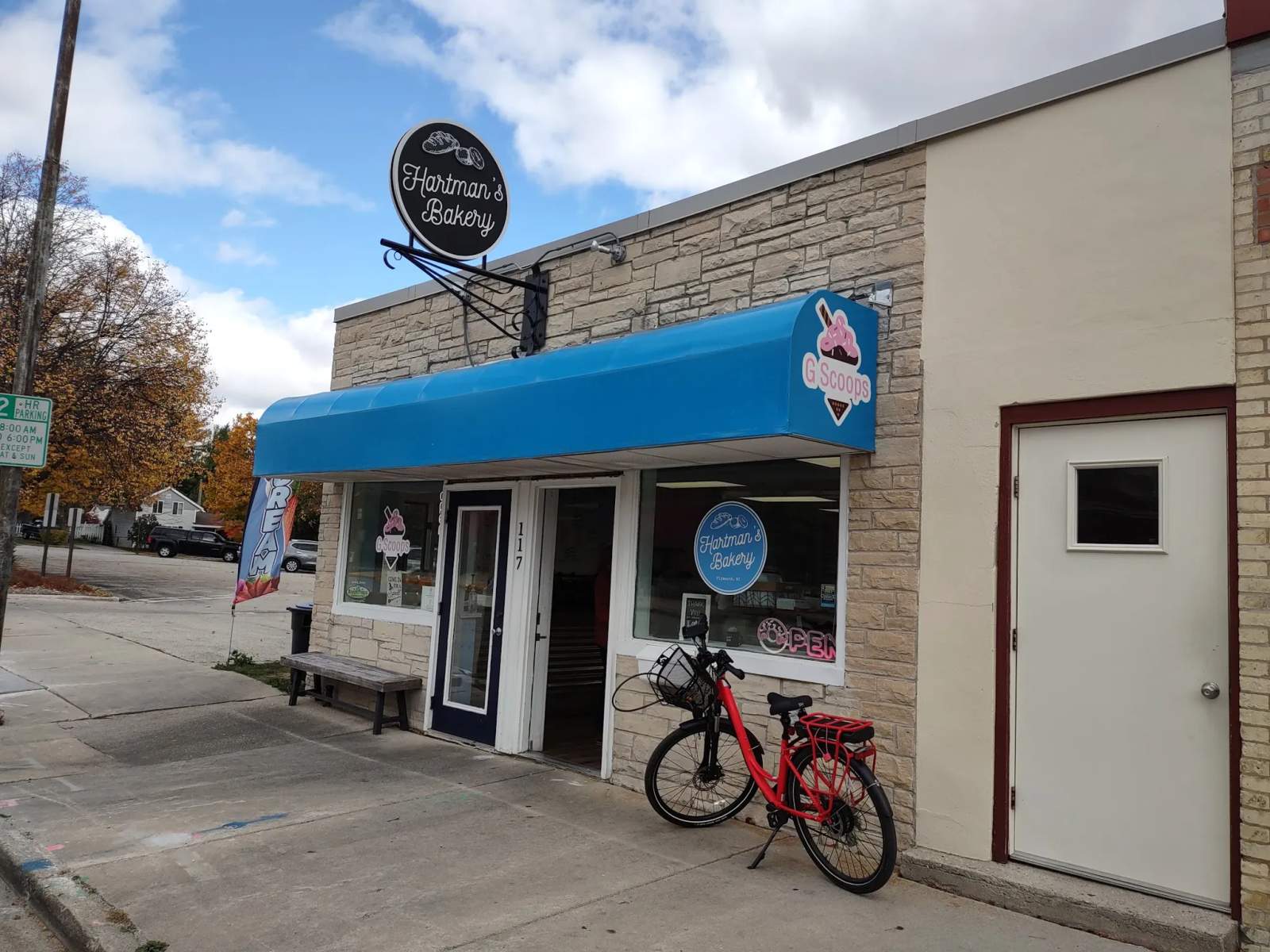Hartman's Bakery Plymouth — photo 3