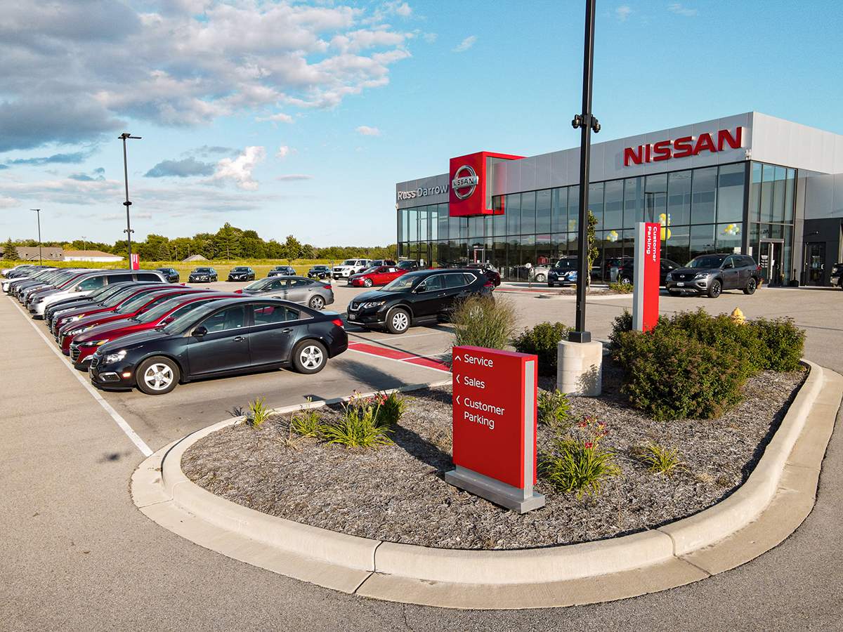 Russ Darrow Nissan of West Bend Parts Department — photo 1