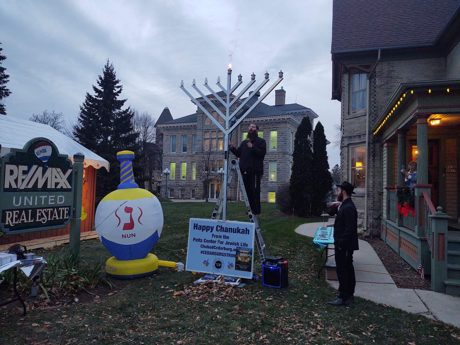 RE/MAX United - Cedarburg — photo 4