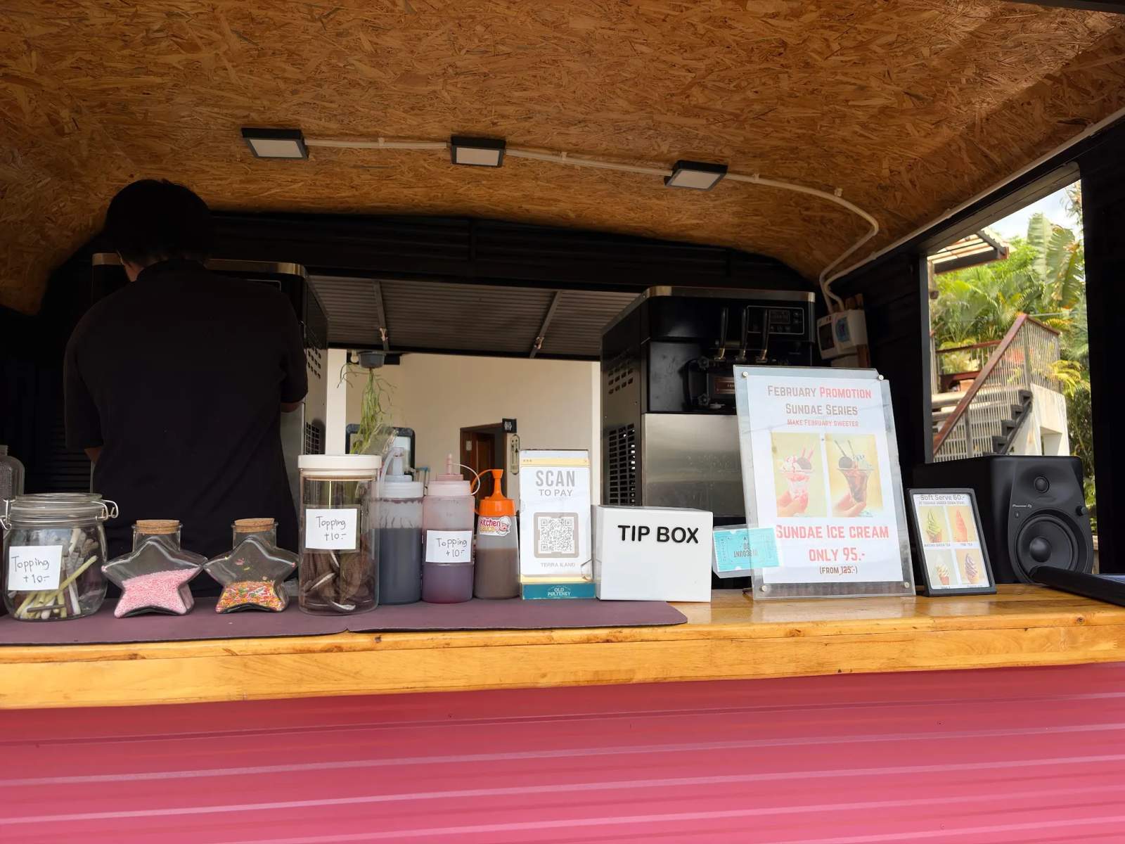 Terraria Soft Serve Koh Mak – Ice Cream Garden — photo 2