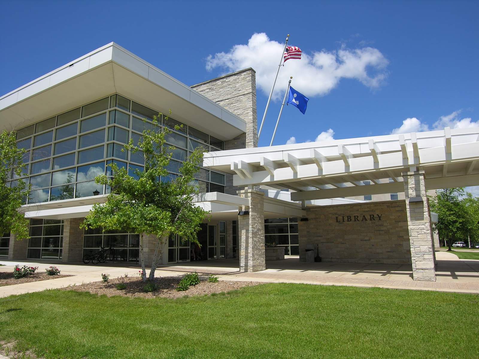 Menomonee Falls Public Library — photo 2