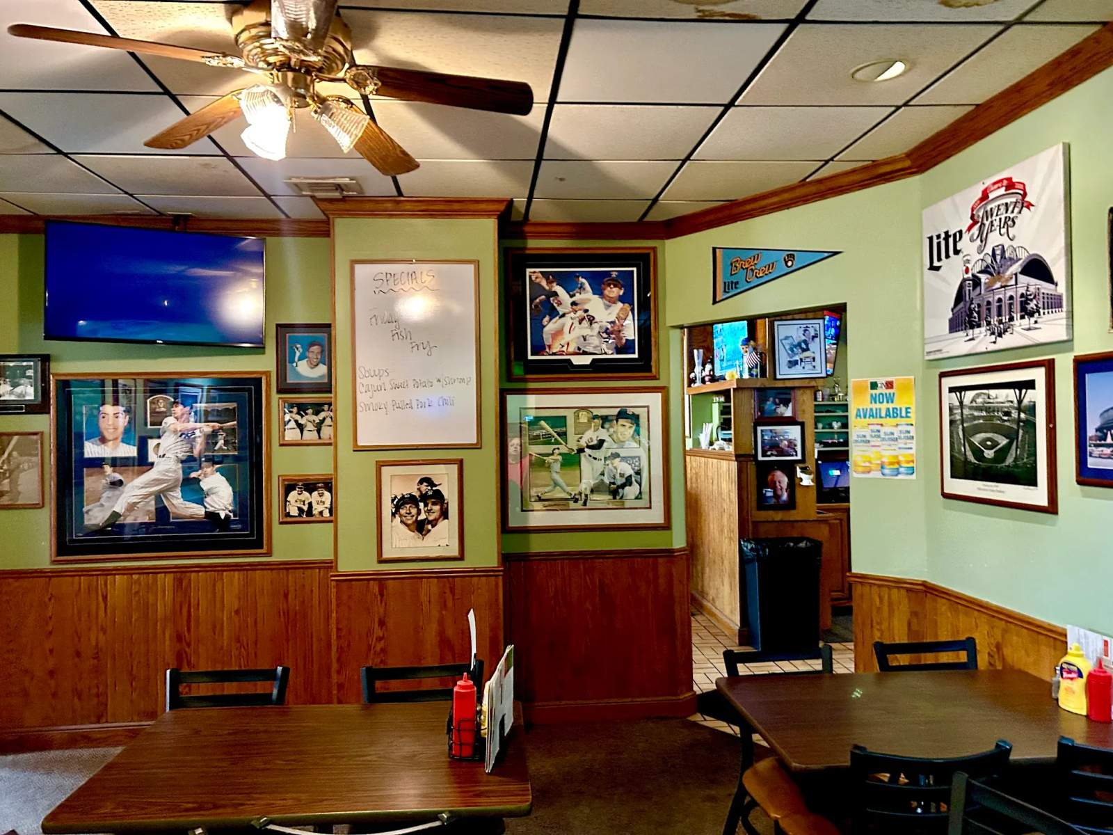 McGinn's — photo 1