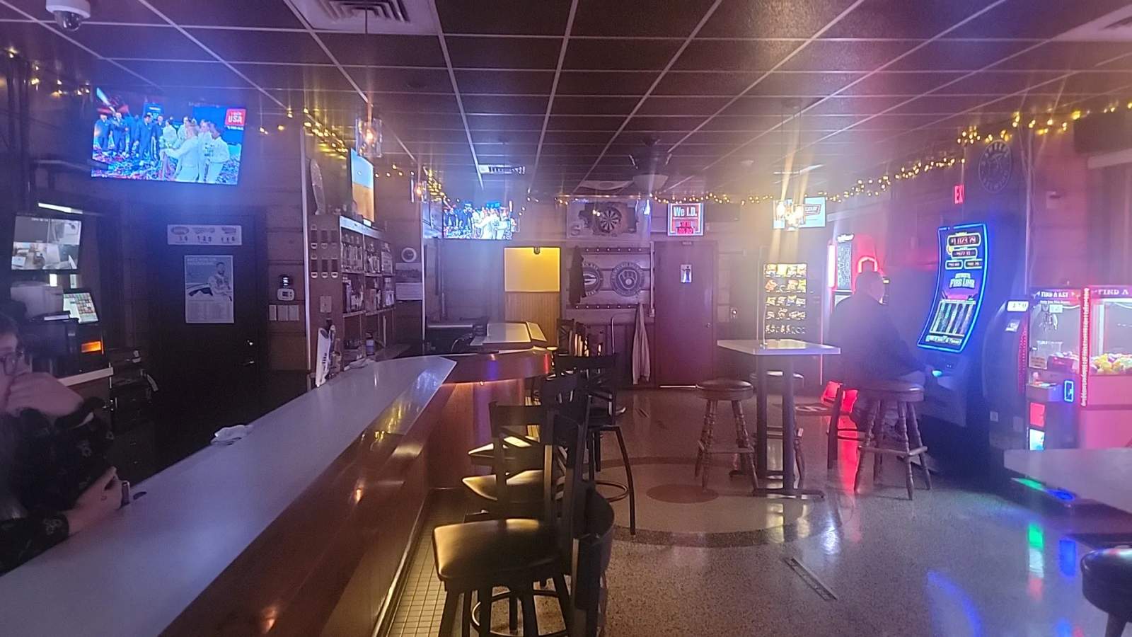 Suscha's Bar — photo 3