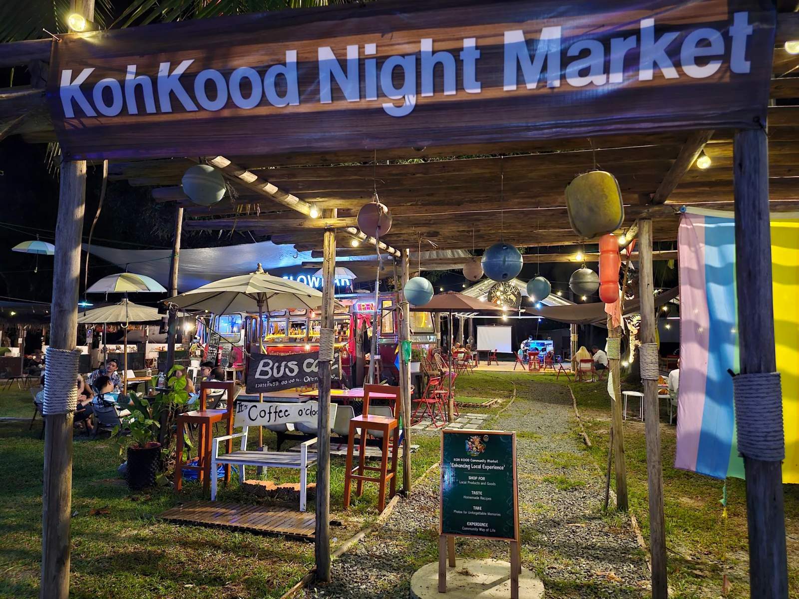 KohKood NightMarket — photo 1