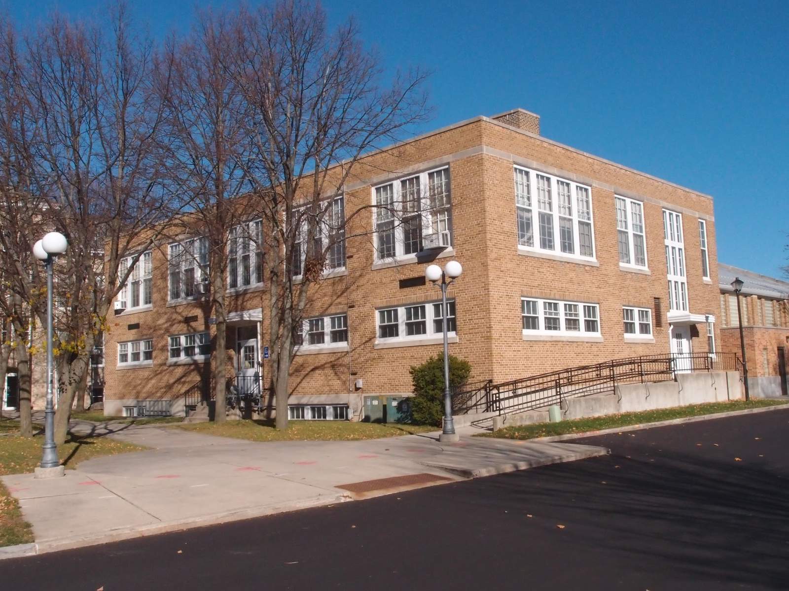 Cedarburg Community Gym — photo 3