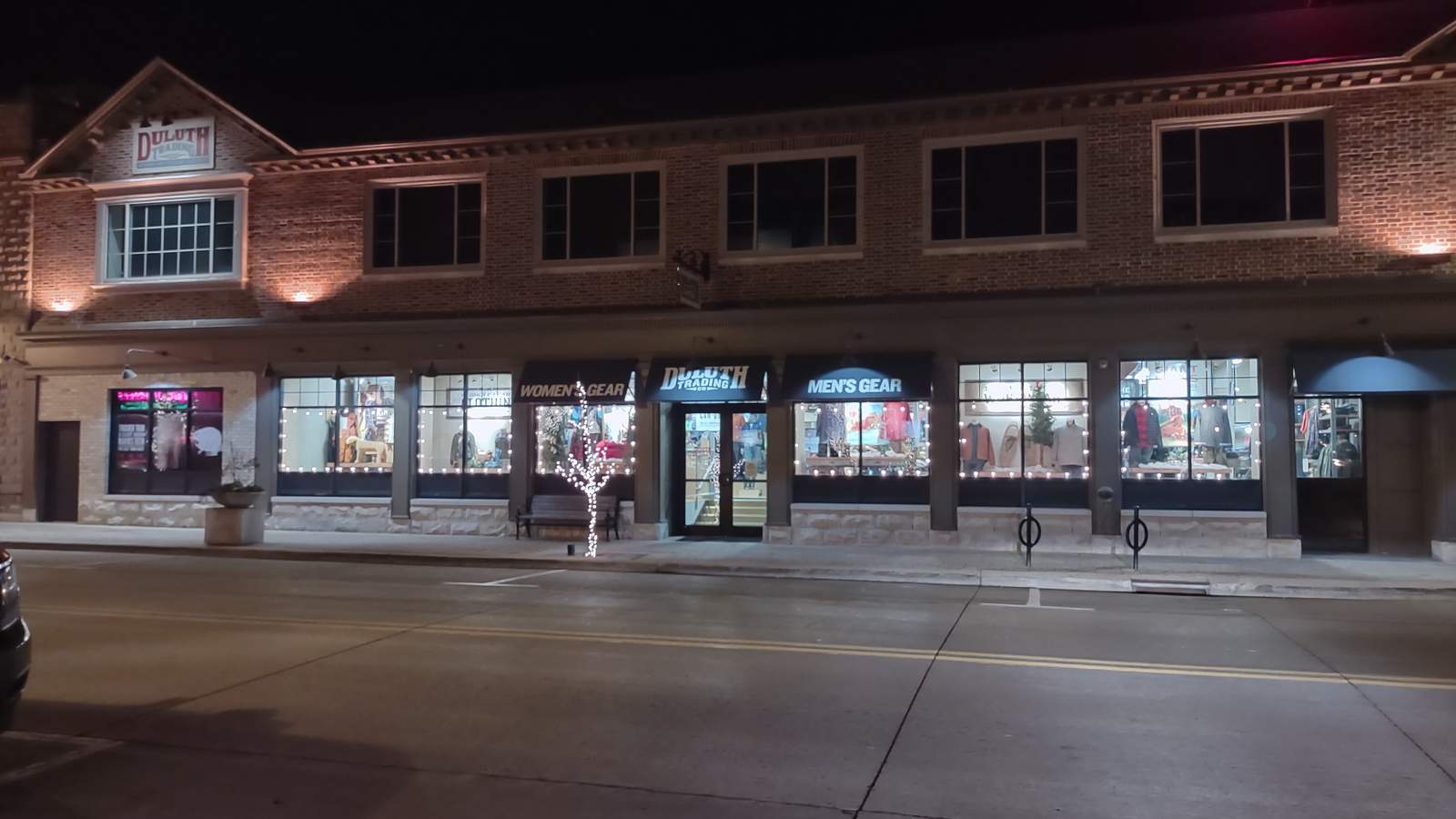 Downtown Port Washington Main Street — photo 3
