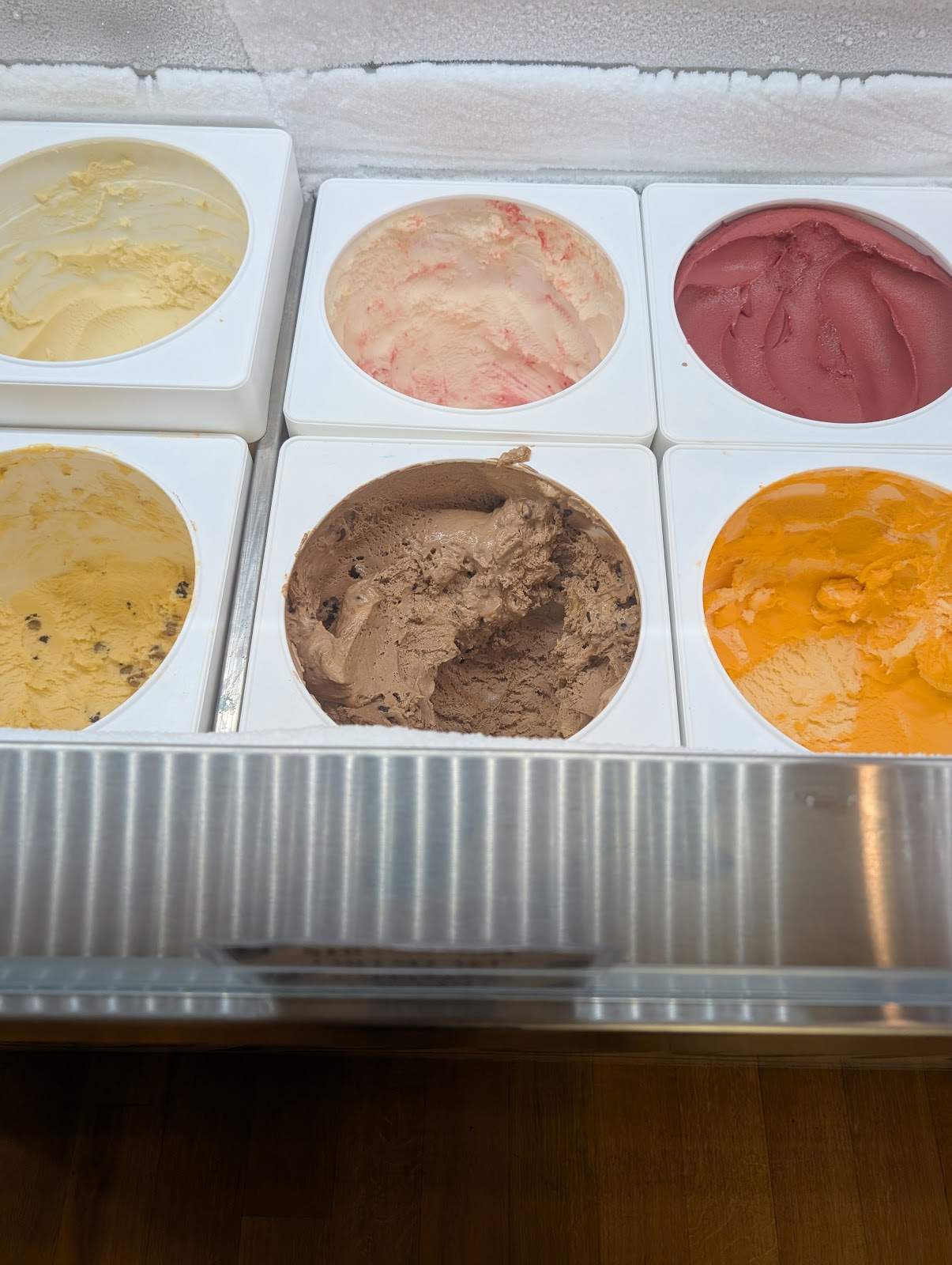 Spoonlickers Café & Ice Cream — photo 10