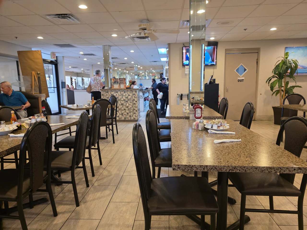 Clearwater Family Restaurant — photo 3