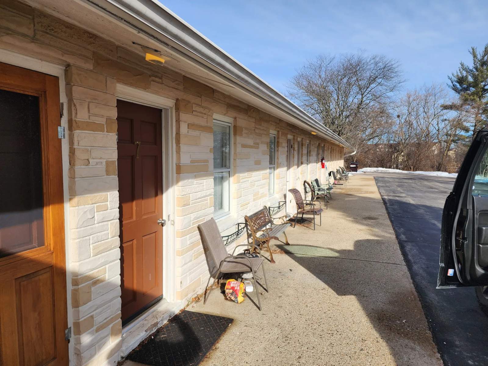 Silent Night Motel — photo 1