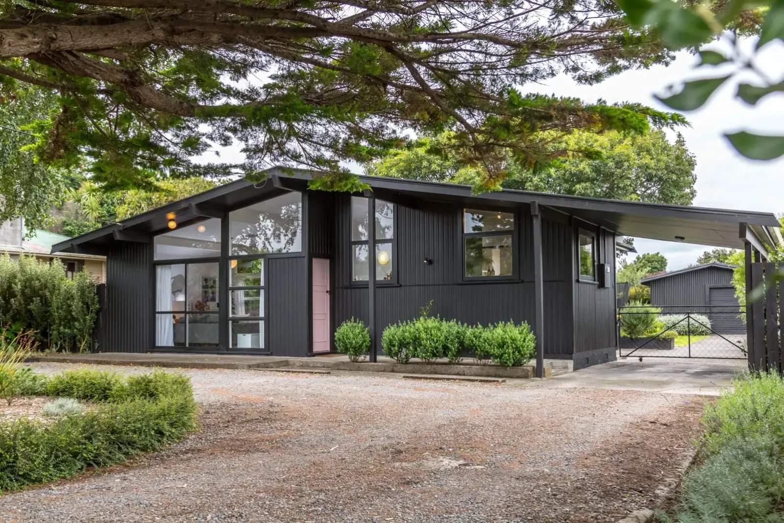 Dave and Jennah Real Estate Wairarapa — photo 2