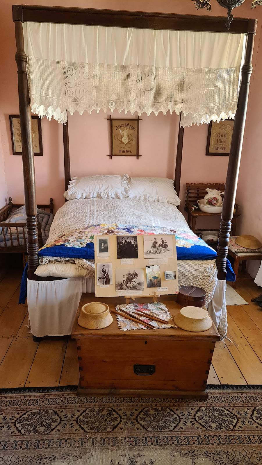 Joubert House — photo 3