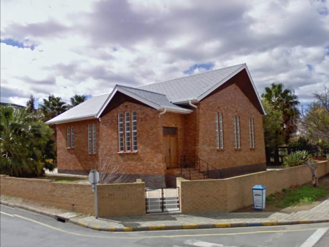 Old Apostolic Church, Montagu — photo 1
