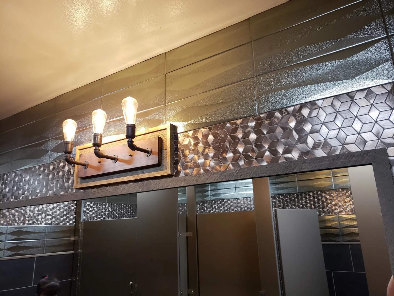 Fox's Pub — photo 1