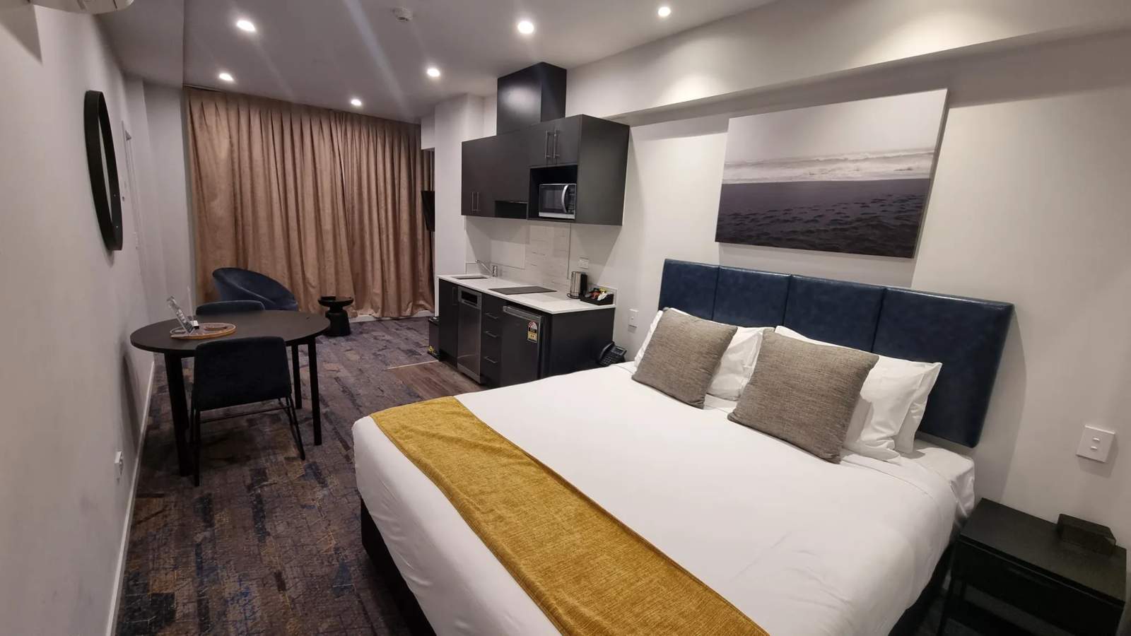Ramada by Wyndham Wellington Taranaki Street — photo 2