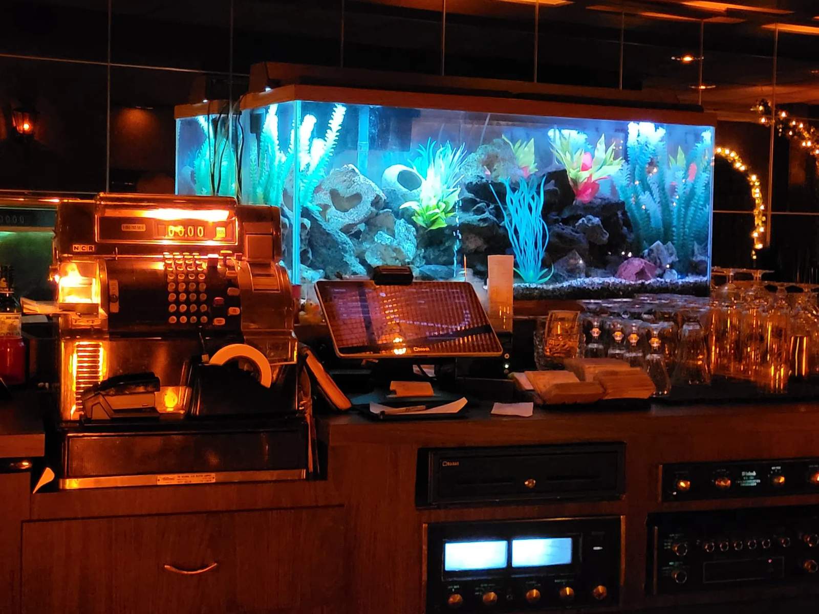 Bryant's Cocktail Lounge — photo 2