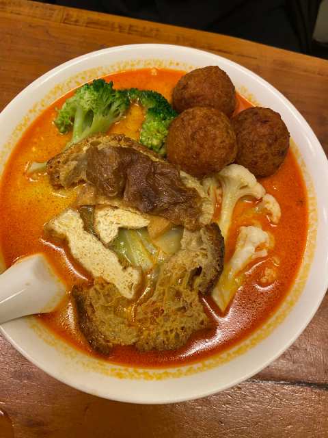 Aunty Mena's Vegetarian and Vegan Restaurant & Cafe — photo 3