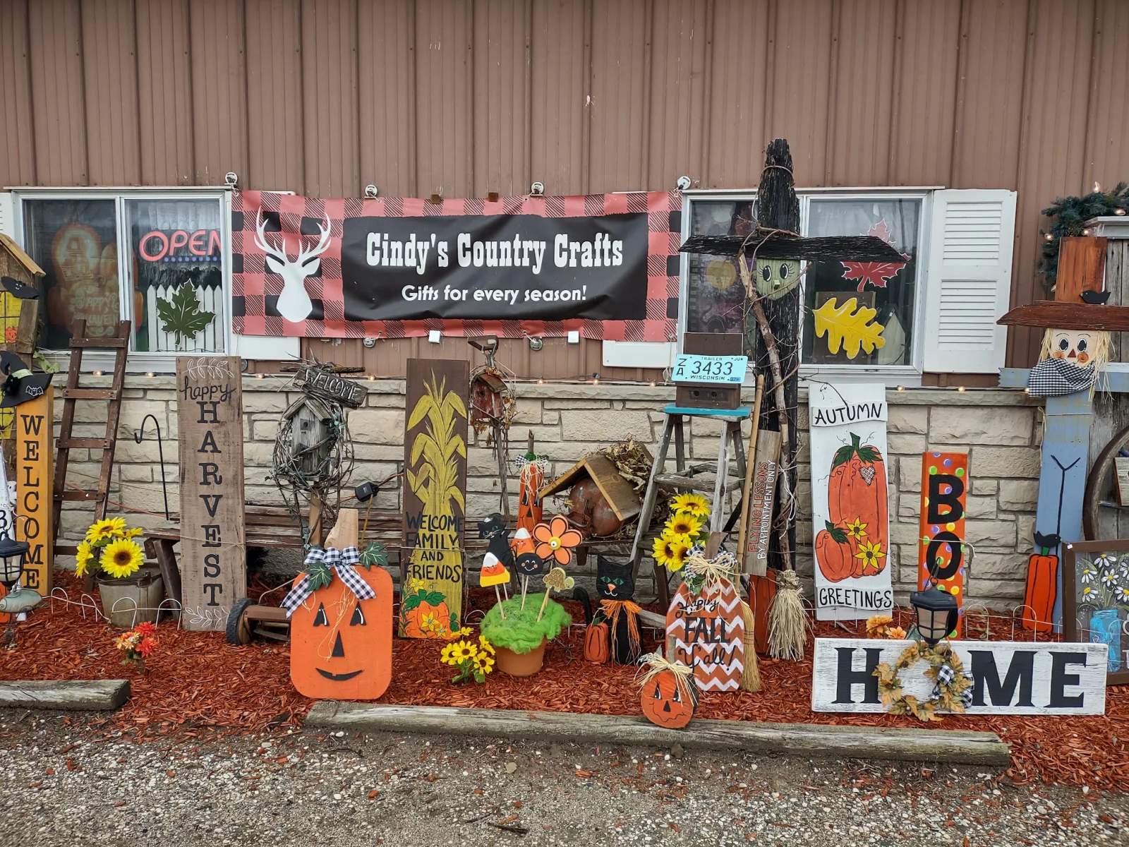 Cindy's Country Crafts — photo 1