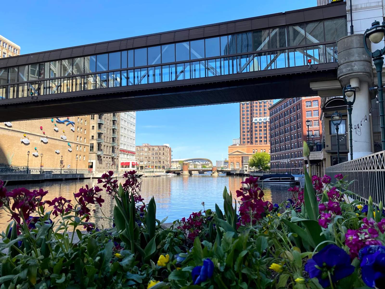 Milwaukee RiverWalk — photo 1