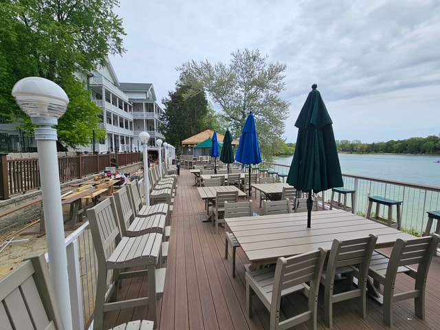The Tiki Bar at Elkhart Lake — photo 1