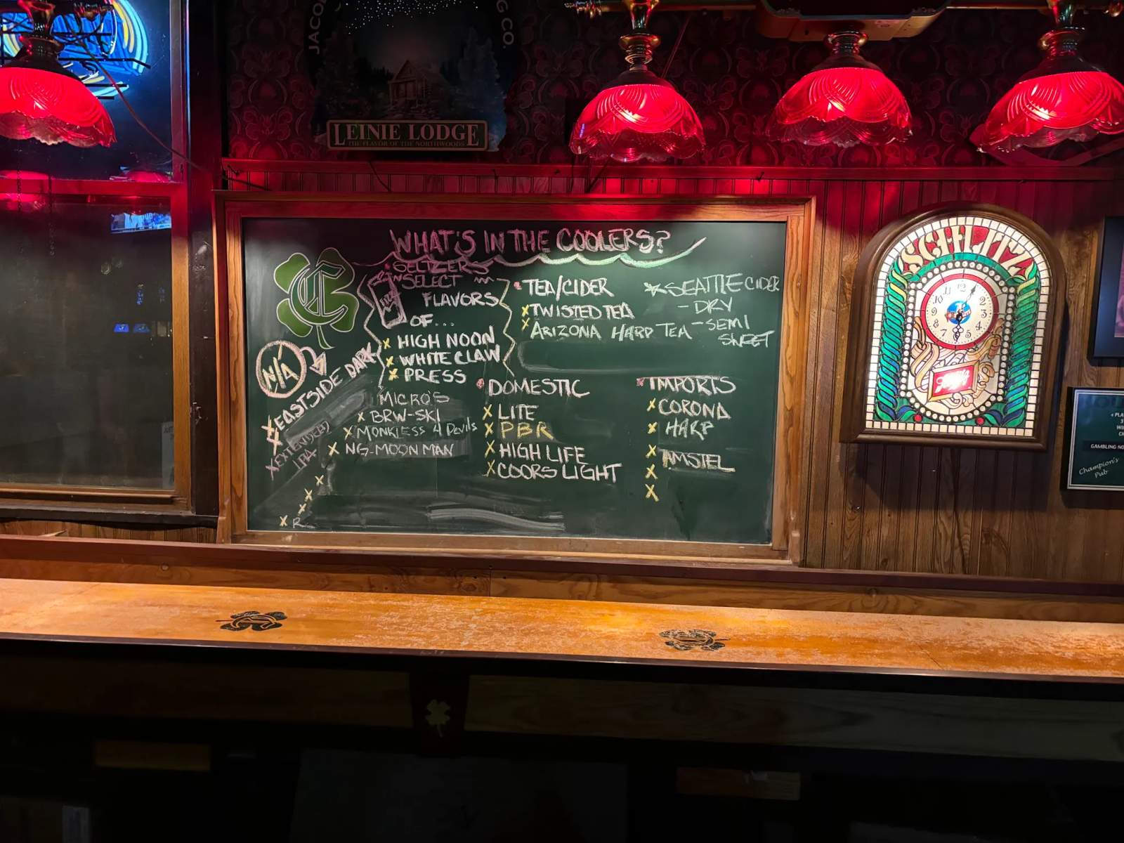 Champion's Pub — photo 3