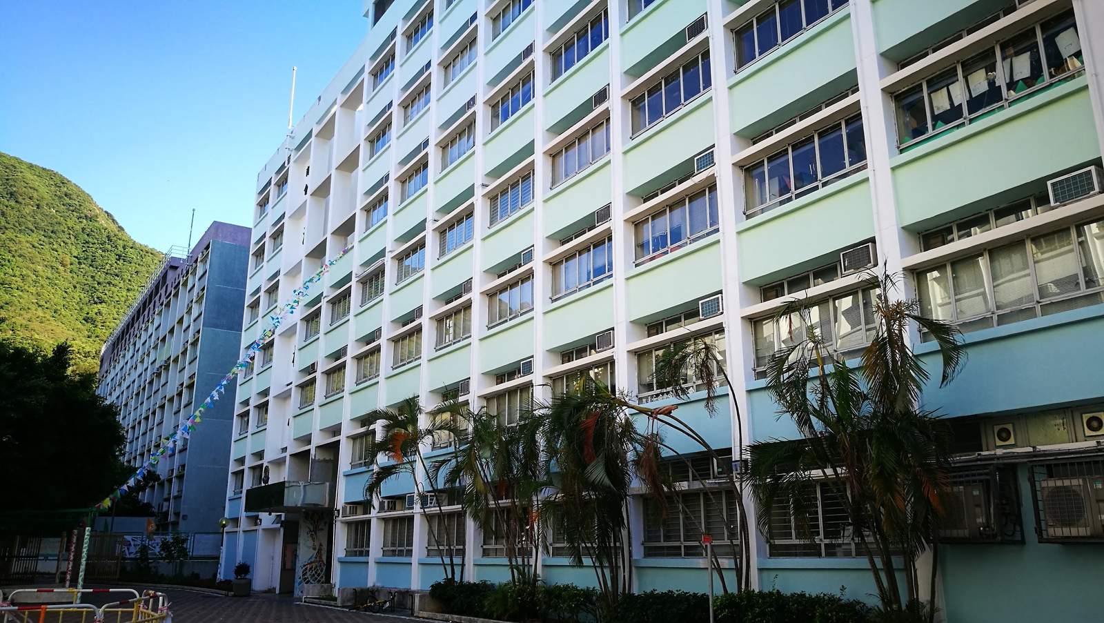Po On Commercial Association Wan Ho Kan Primary School — photo 1
