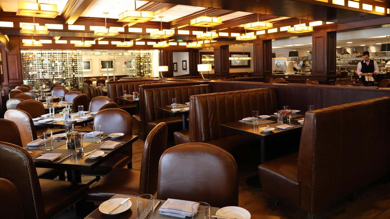 Mason Street Grill — photo 1