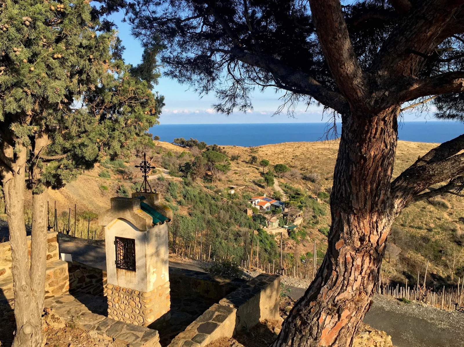 Oratori - Oratoire — photo 1