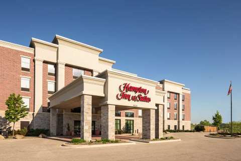 Hampton Inn & Suites Grafton — photo 5