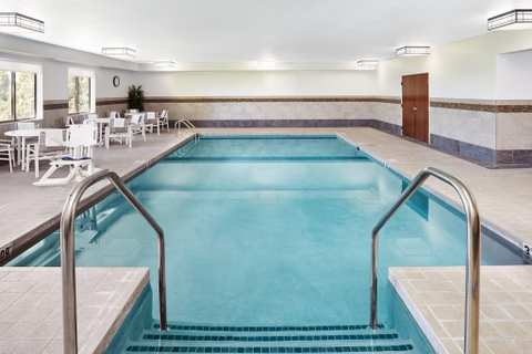 Holiday Inn Express Sheboygan-Kohler (I-43) by IHG — photo 3