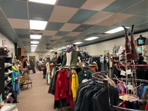 Beatnik Betty's Resale Butik — photo 2