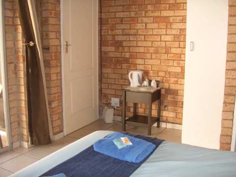 Gold Reef Place B&B (Malcolm Ave) — photo 3