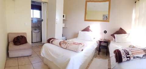 Gold Reef Place B&B (Malcolm Ave) — photo 2