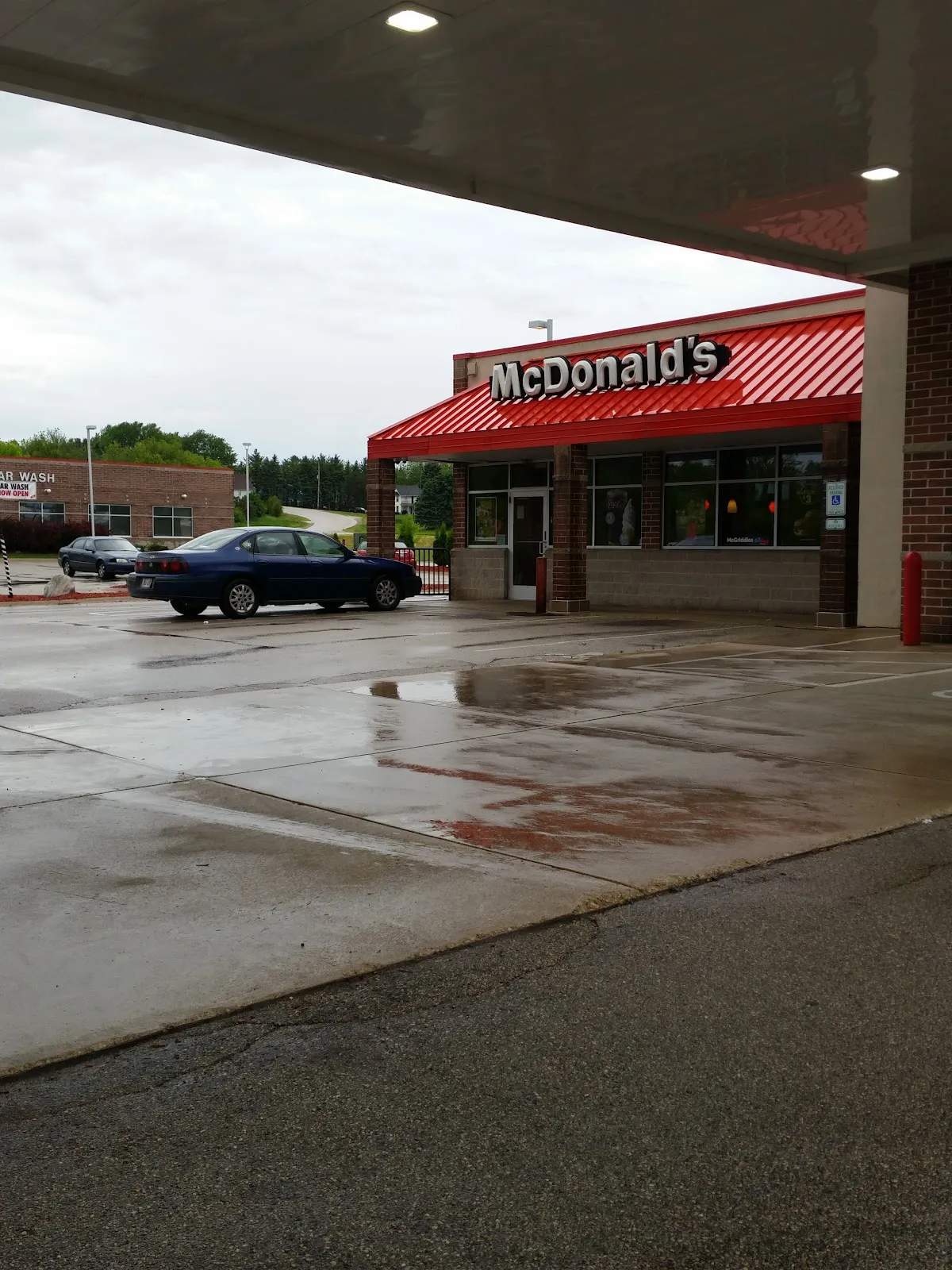 McDonald's — photo 1