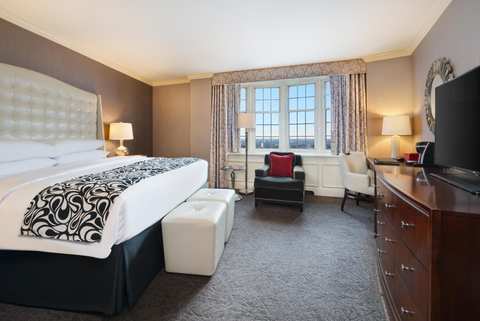 The Pfister Hotel — photo 2