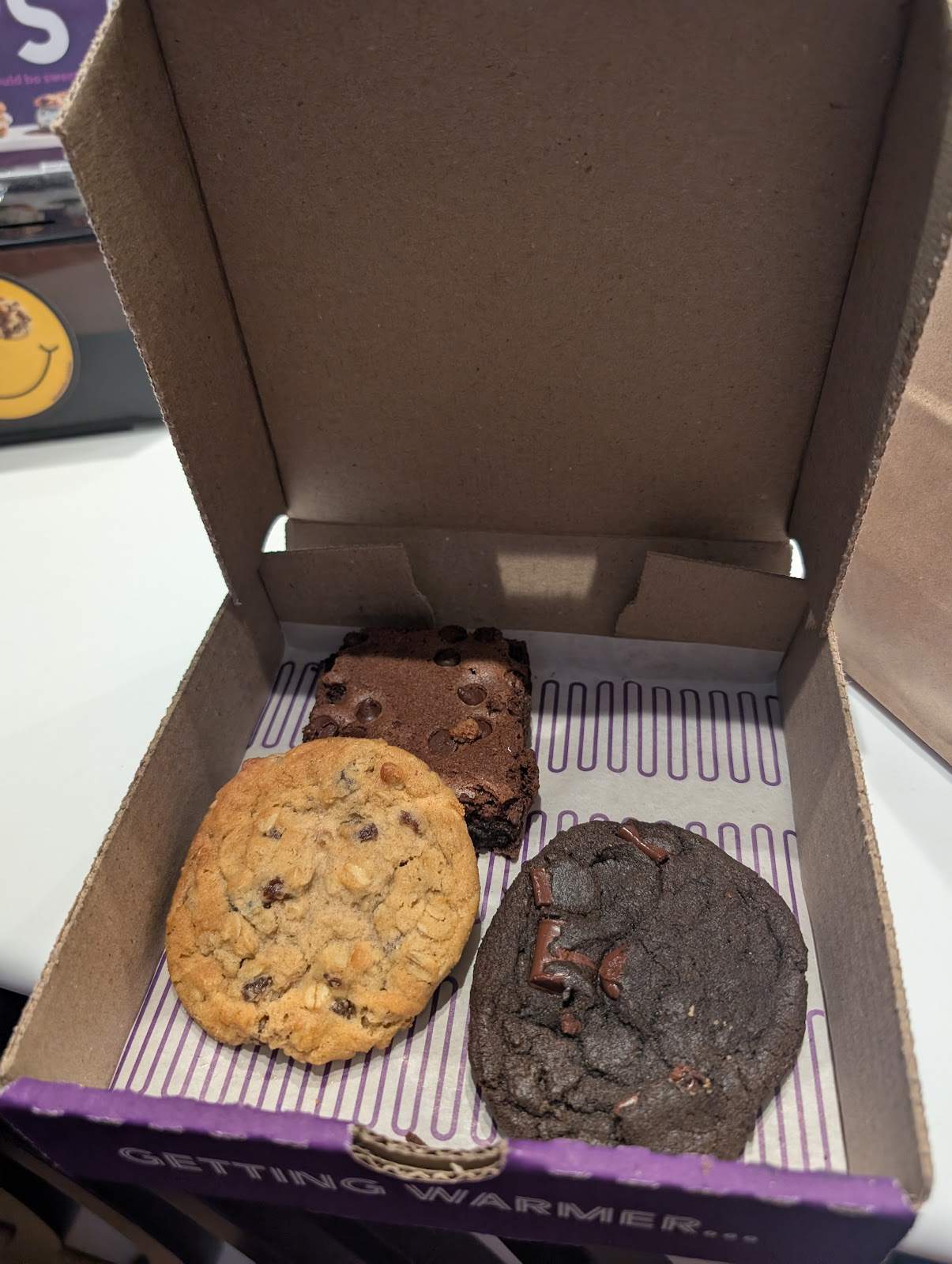 Insomnia Cookies — photo 2