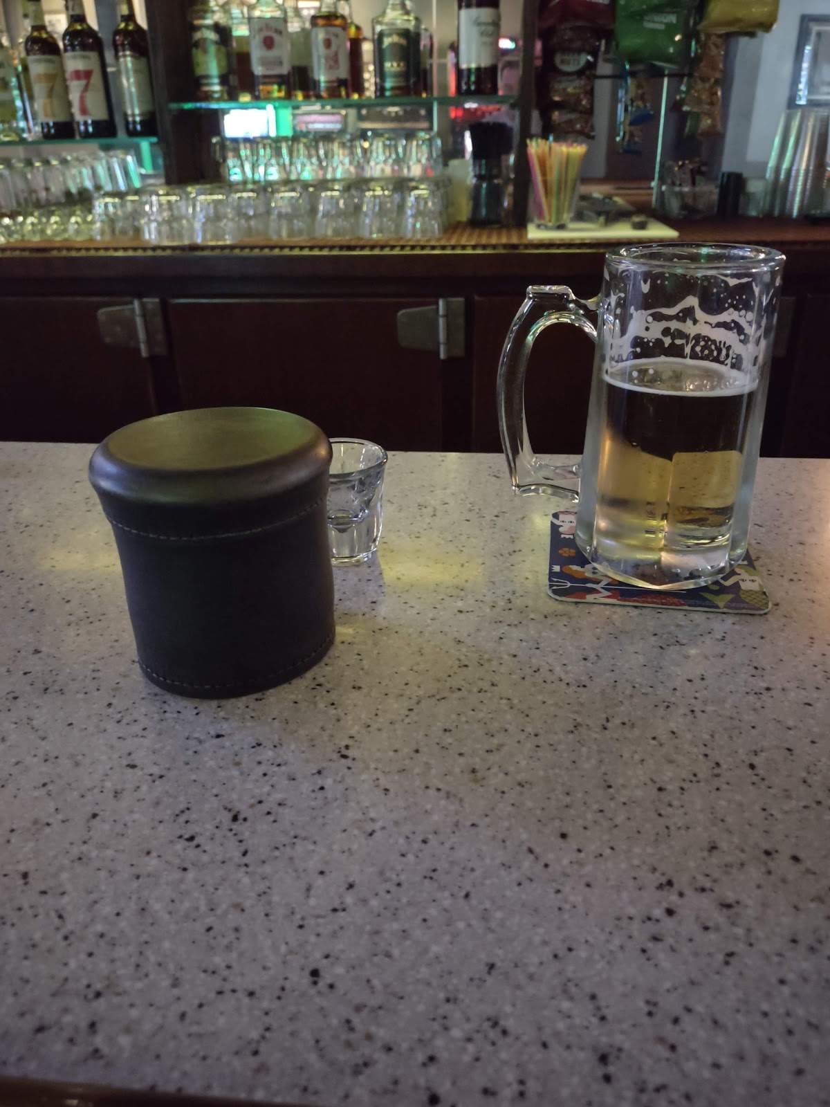 Grand Avenue Saloon — photo 5