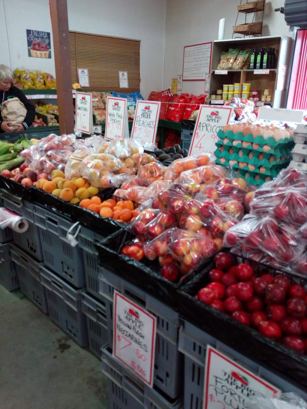 The Big Apple — photo 2