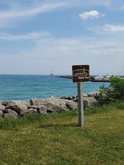Veterans Memorial Park & Guenther Picnic Area — photo 3