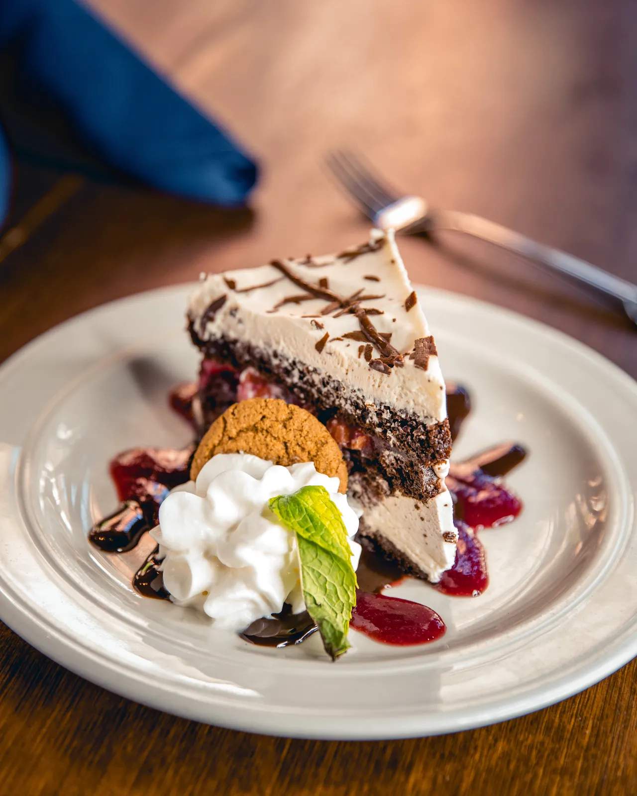 Mader's Restaurant — photo 3